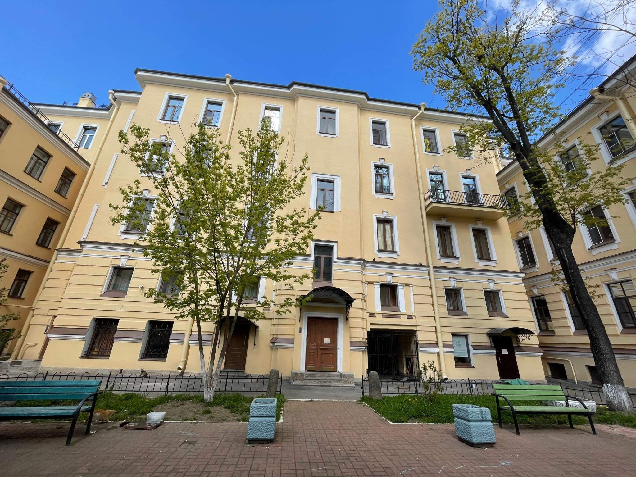 Продам офис 8.1 м.кв.