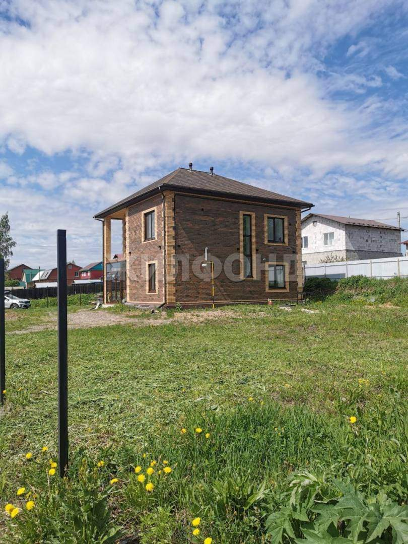 Продам земельный участок 750 м.кв.