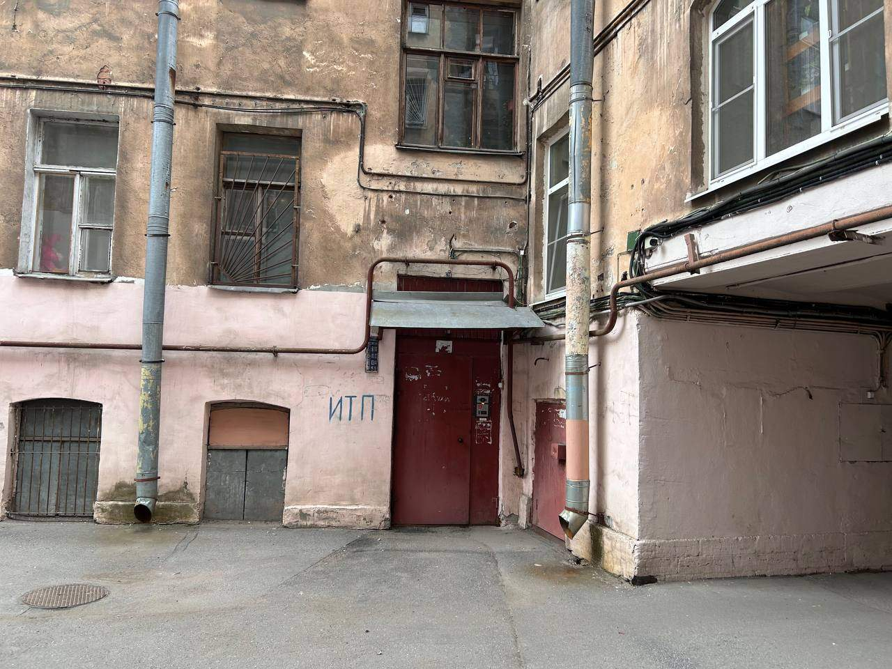 Продам офис 100.6 м.кв.