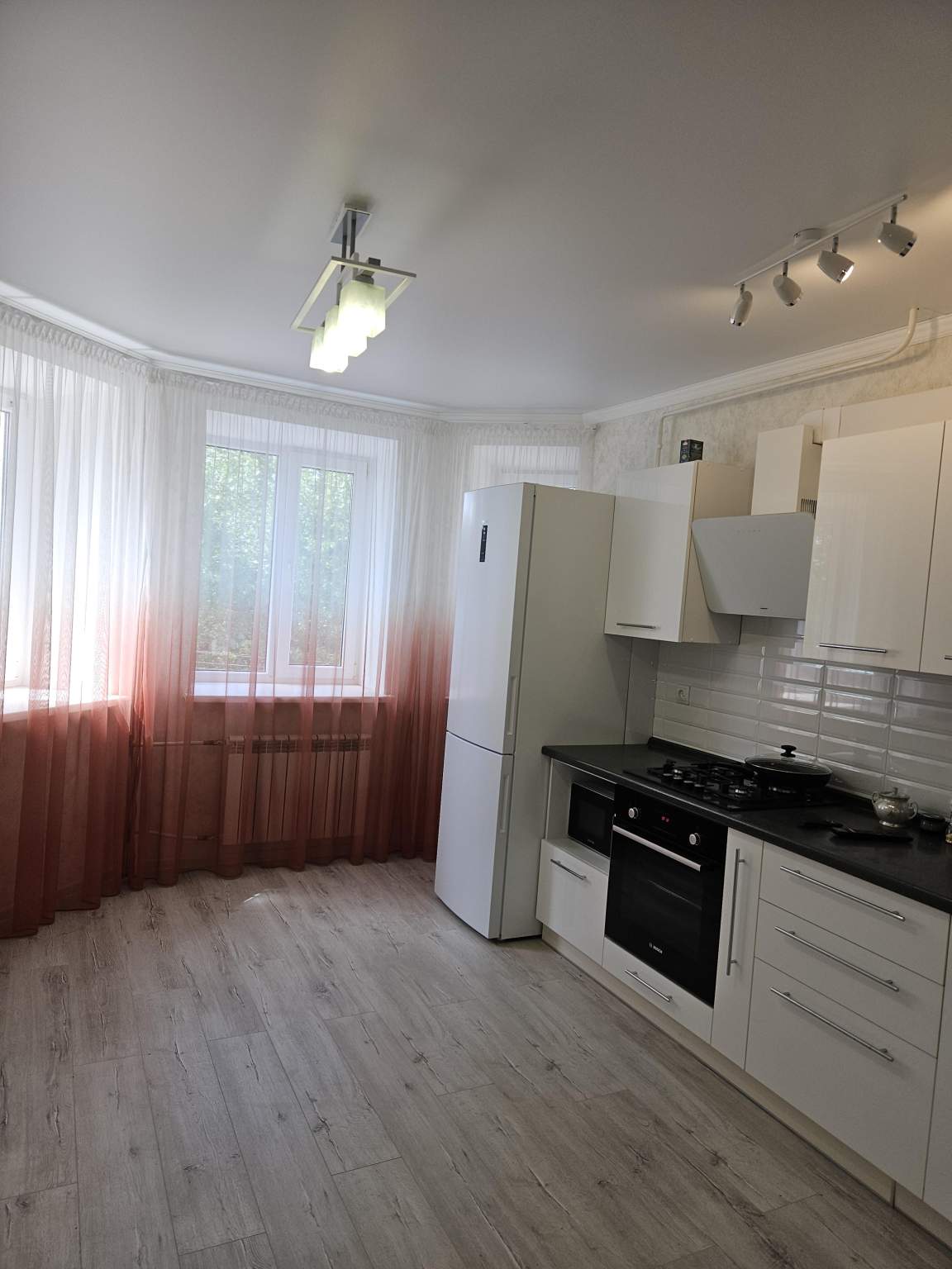 Квартира в аренду в Каменске-Шахтинском, Гагарина улица, 71А фото №1