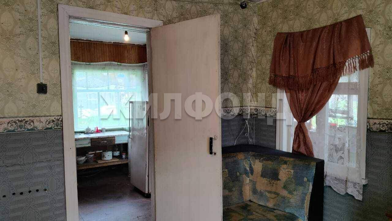 Продам земельный участок 900 м.кв.