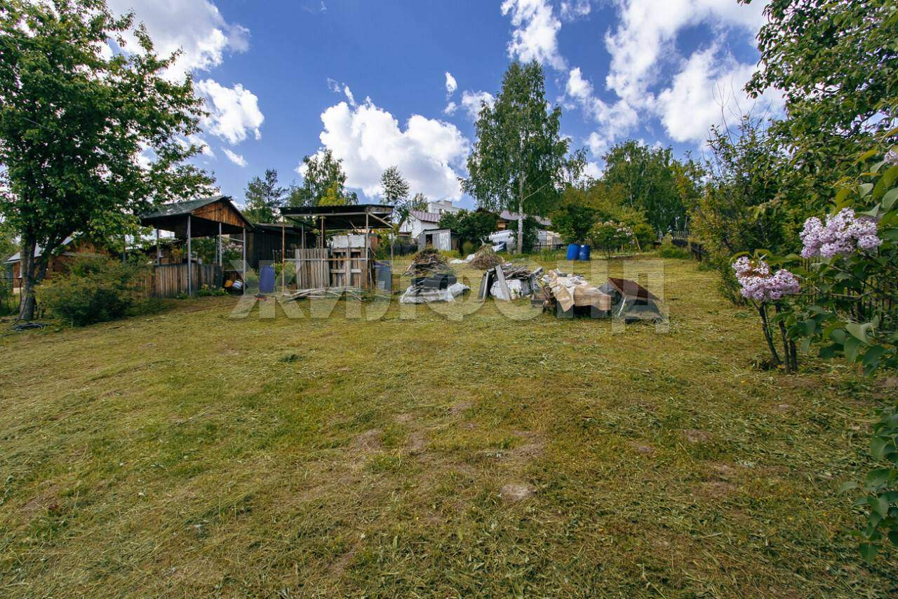 Продам земельный участок 630 м.кв.