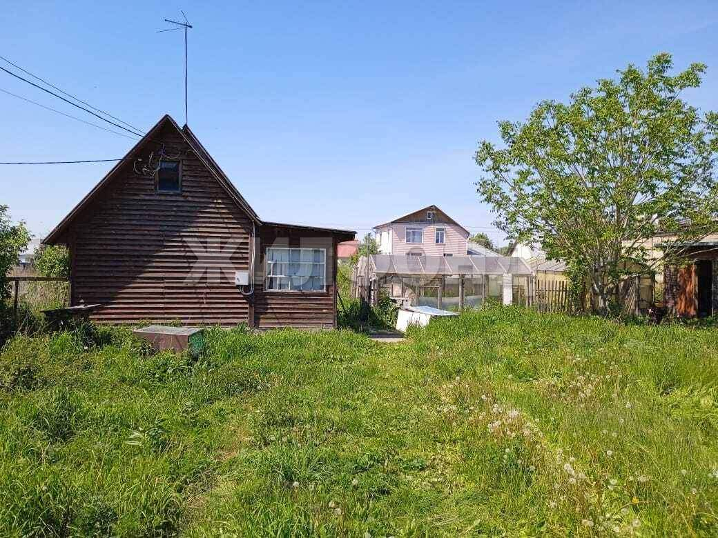 Продам земельный участок 1000 м.кв.
