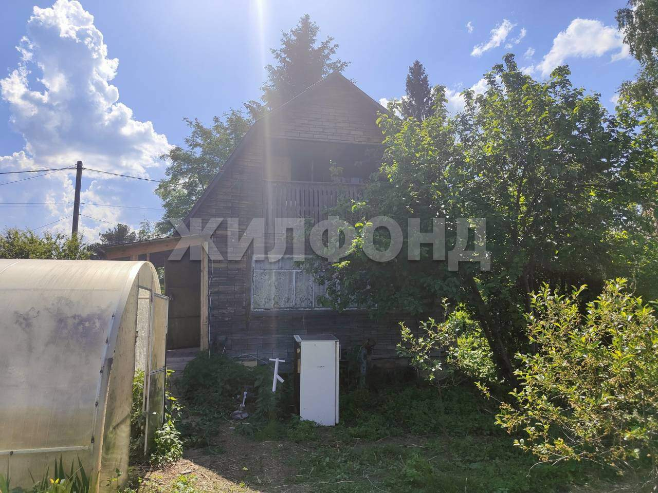 Продам земельный участок 615 м.кв.