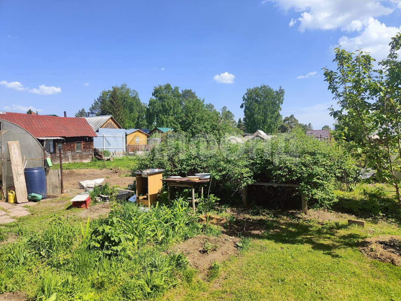 Продам земельный участок 615 м.кв.