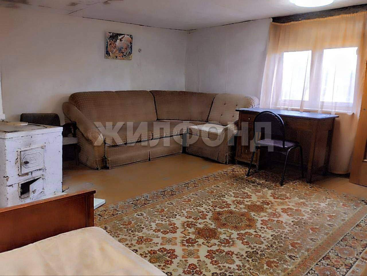 Продам земельный участок 800 м.кв.