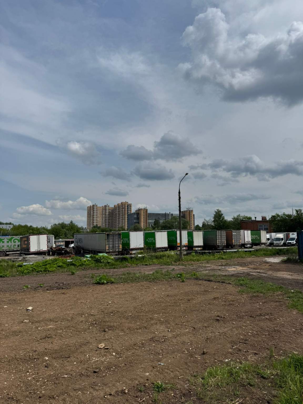 Продам земельный участок 16000 м.кв.
