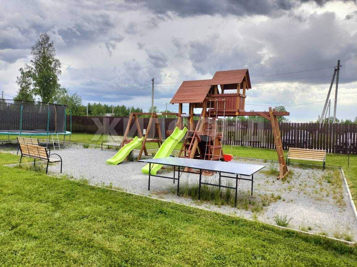 Продам земельный участок 800 м.кв.