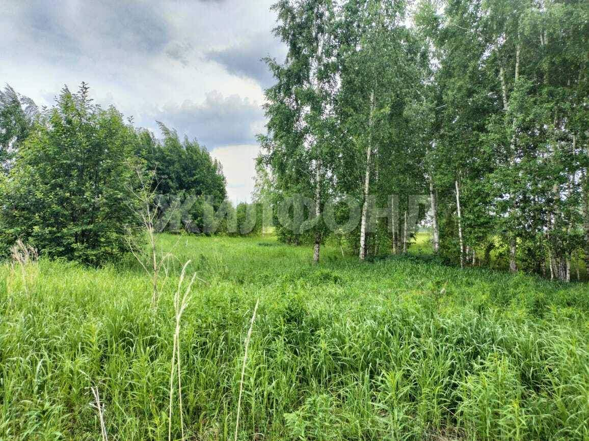 Продам земельный участок 800 м.кв.