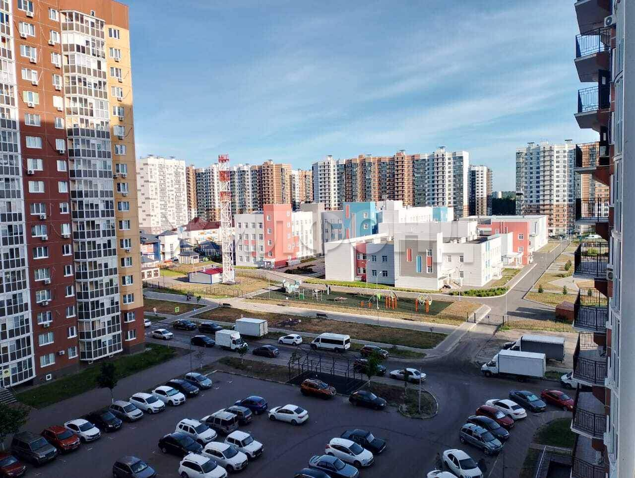 Квартира на продажу в Воронеже, Артамонова улица, 34/7