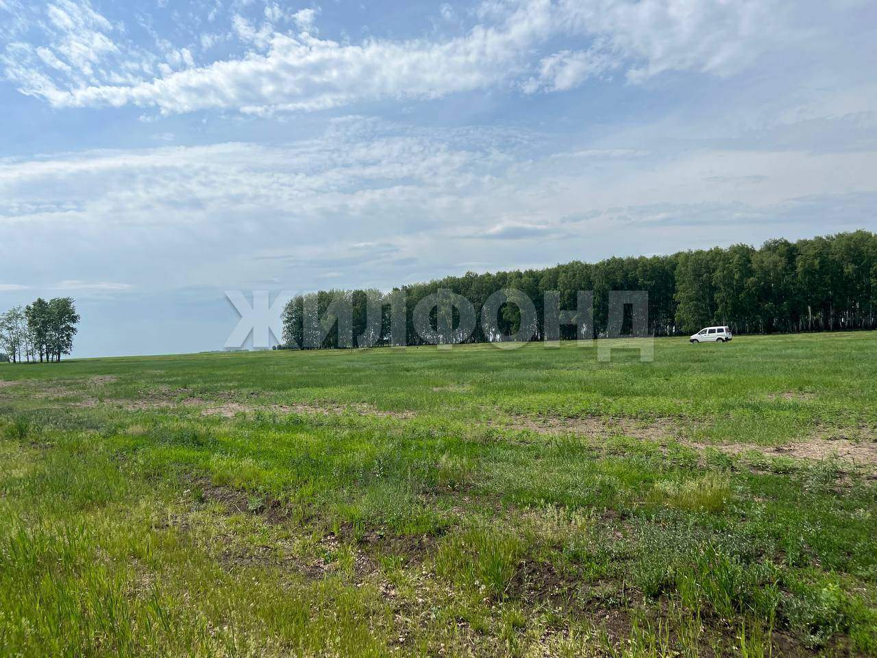 Продам земельный участок 180000 м.кв.