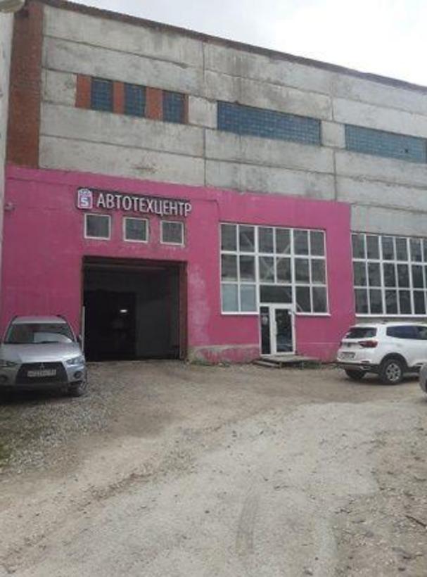 Продам торговое помещение 2676.1 м.кв.