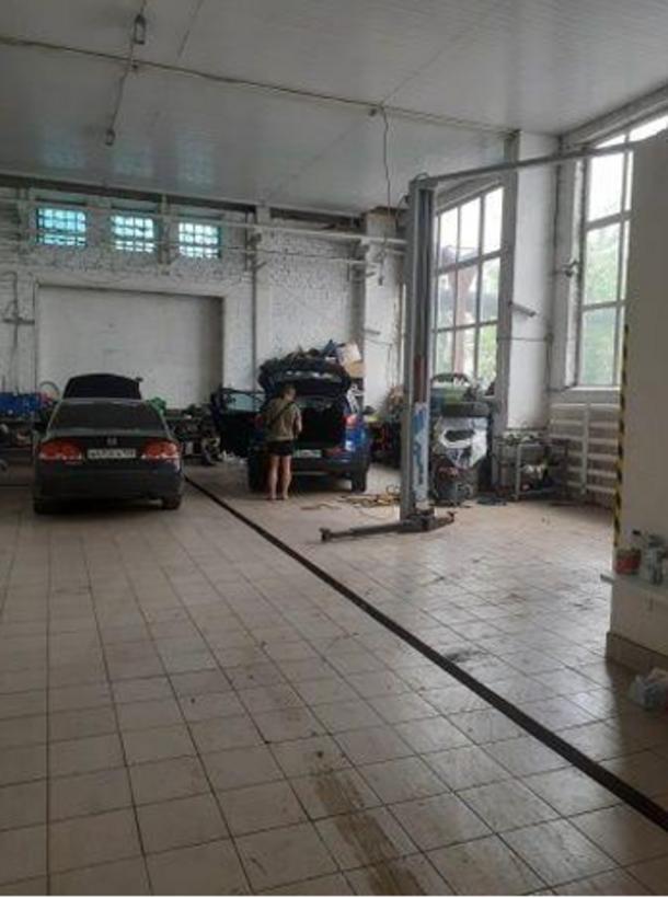 Продам торговое помещение 2676.1 м.кв.