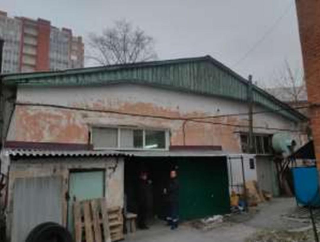 Продам торговое помещение 4420.1 м.кв.