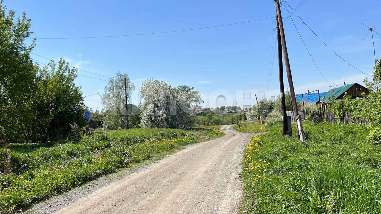 Продам земельный участок 800 м.кв.