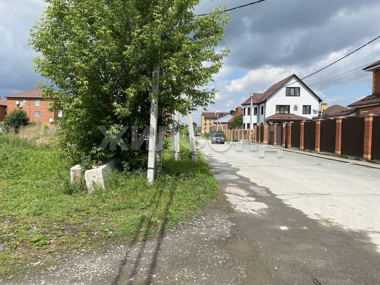 Продам земельный участок 534 м.кв.