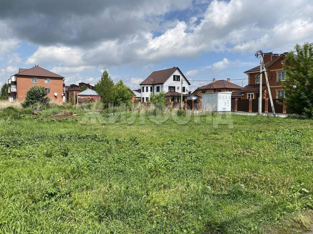 Продам земельный участок 534 м.кв.