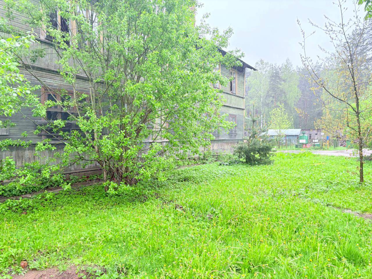 Продам торговое помещение 528 м.кв.