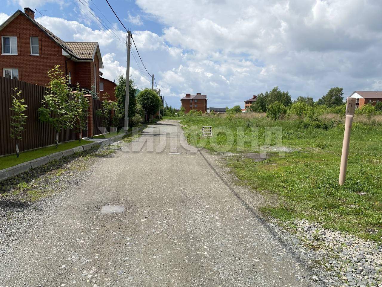 Продам земельный участок 534 м.кв.