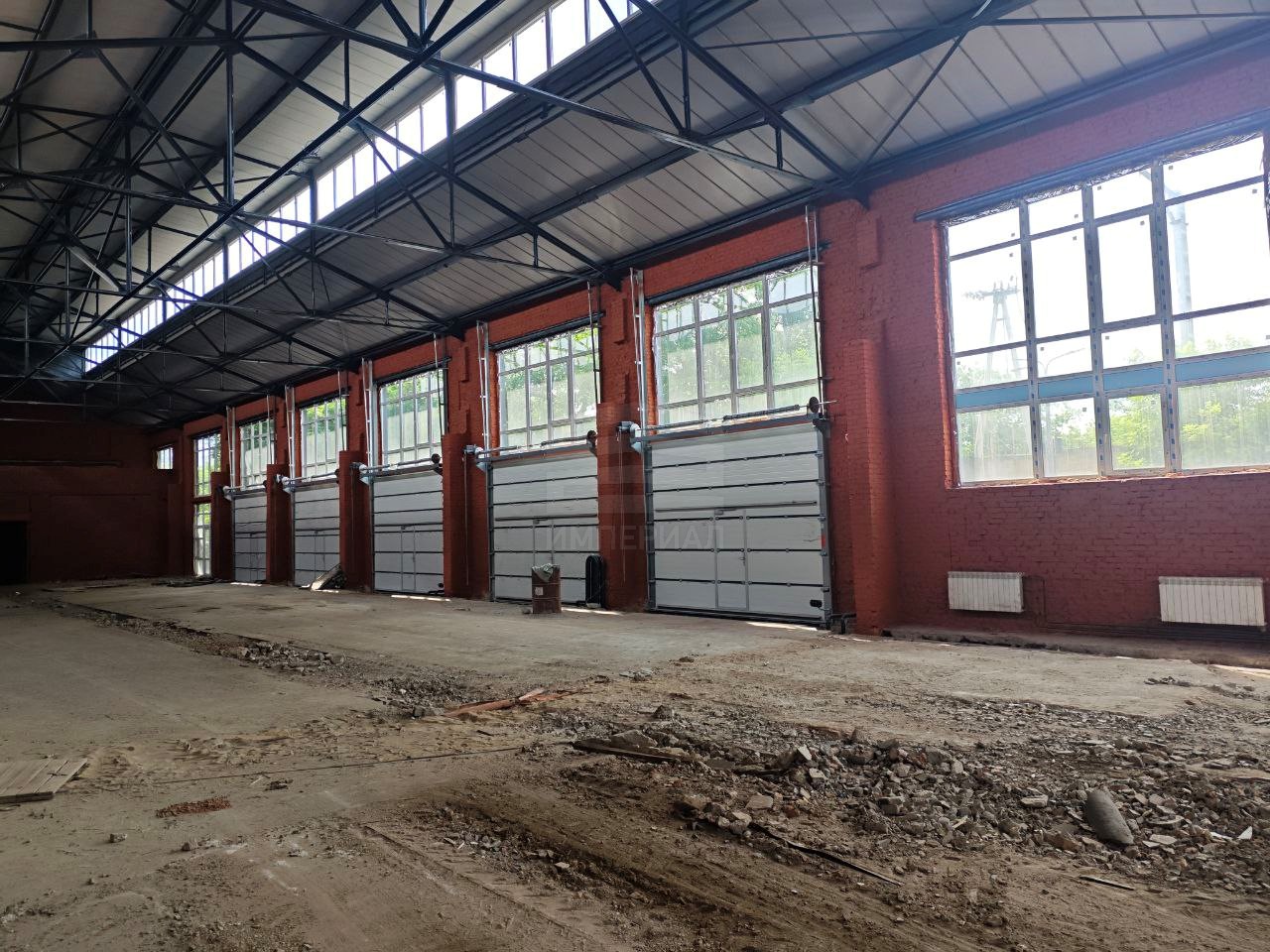 Продам помещение свободного назначения 1080 м.кв.