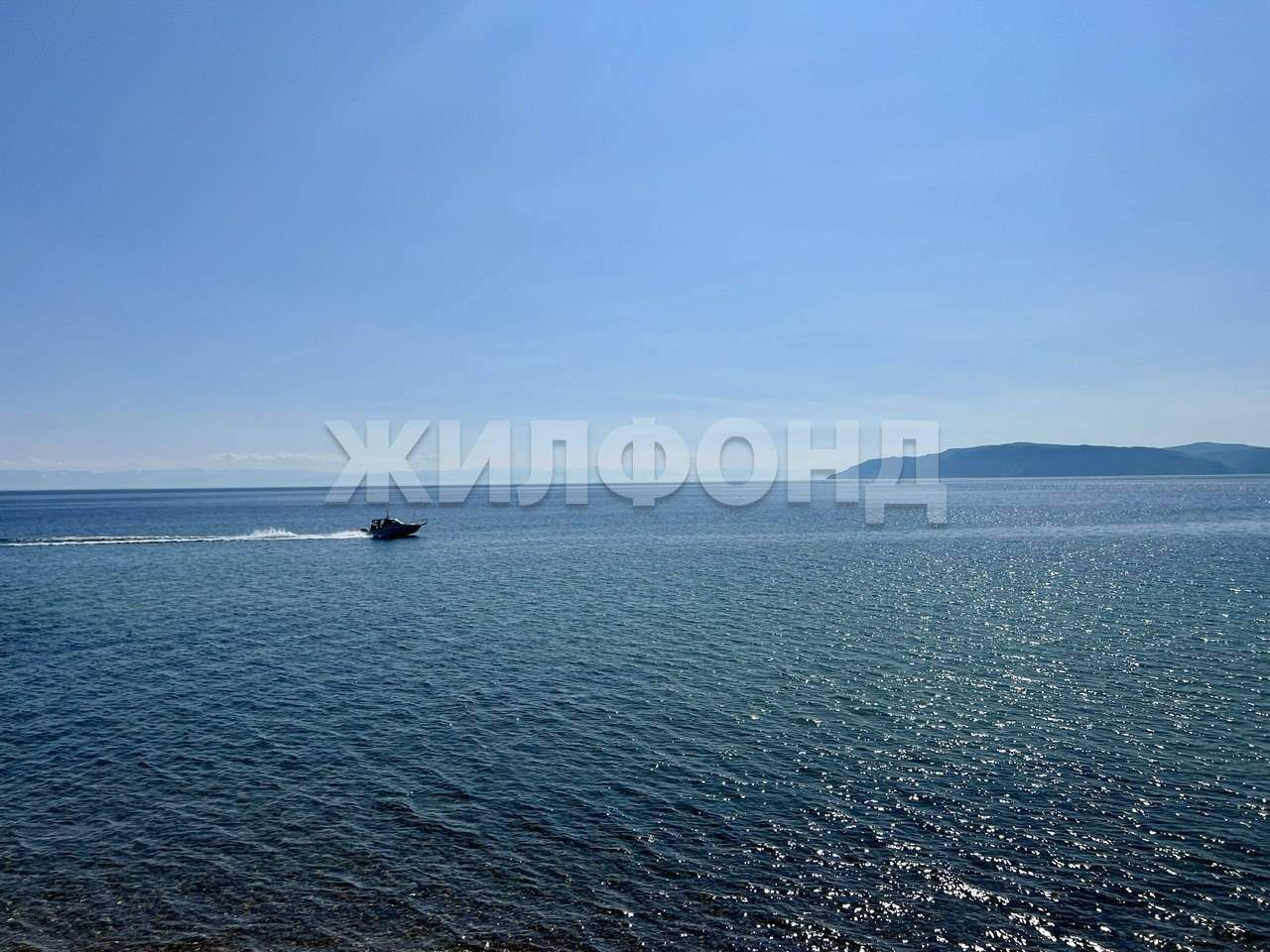 Продам земельный участок 2000 м.кв.