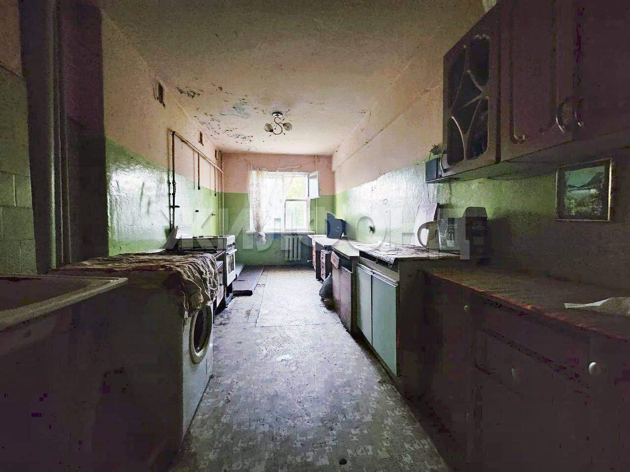 Комната на продажу в Брянске, Красноармейская улица, 166 фото №4