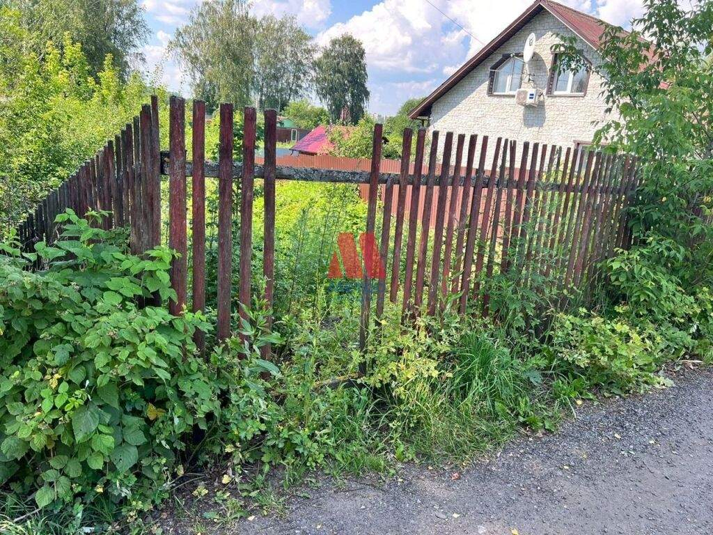 Продам земельный участок 279 м.кв.