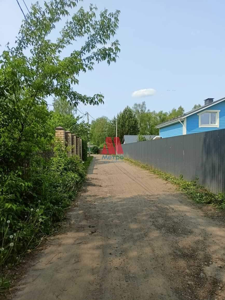 Продам земельный участок 279 м.кв.