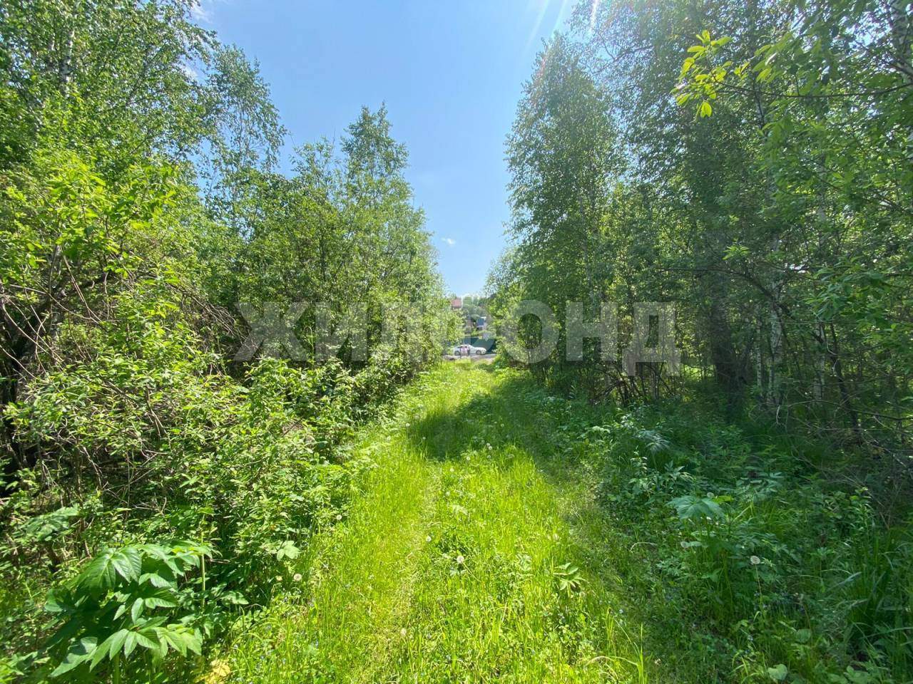 Продам земельный участок 400 м.кв.