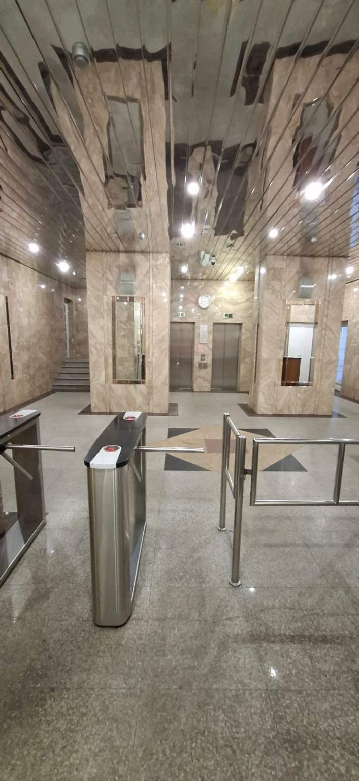 Сдам в аренду офис 236.2 м.кв.