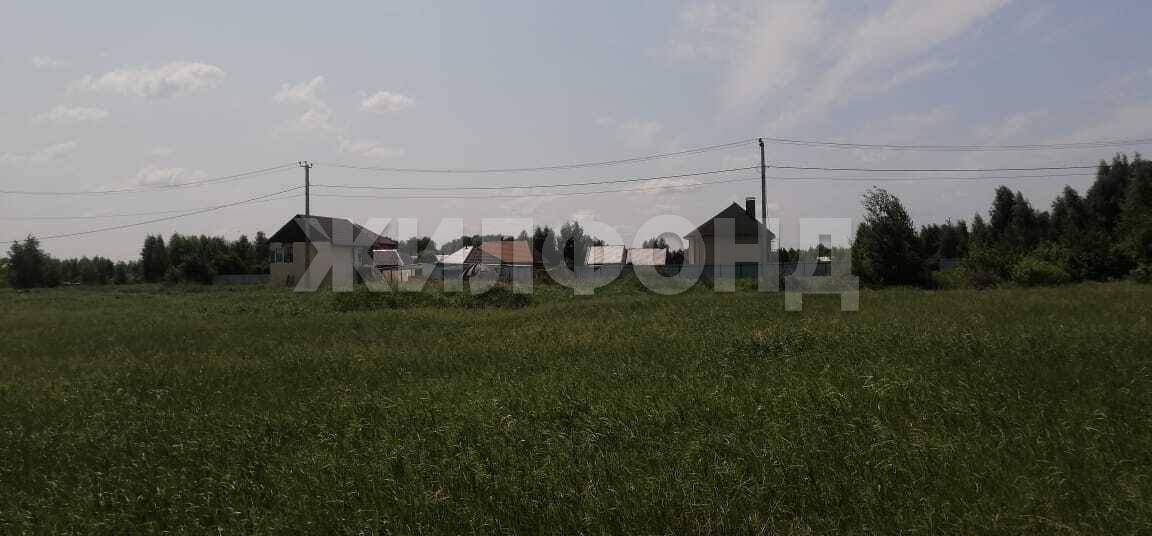 Продам земельный участок 1013 м.кв.