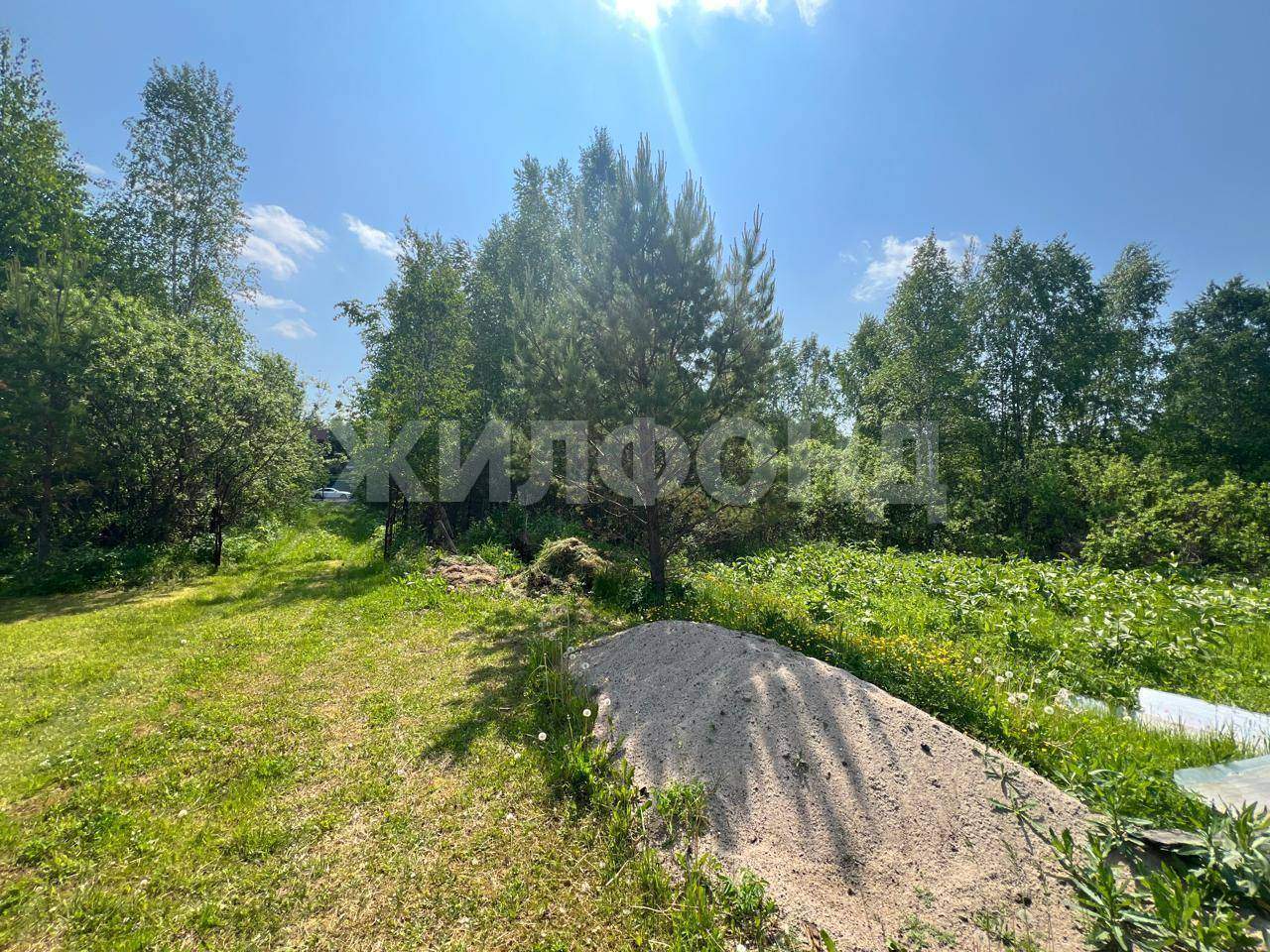 Продам земельный участок 400 м.кв.