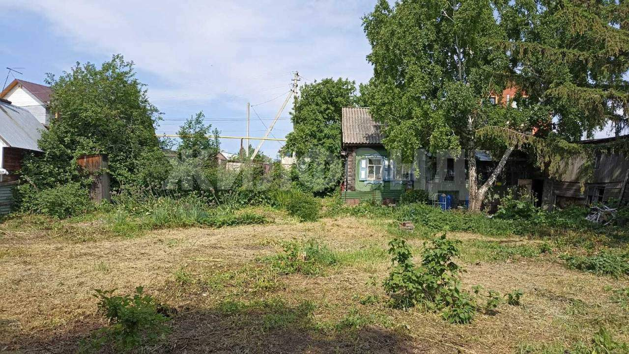 Продам земельный участок 952 м.кв.