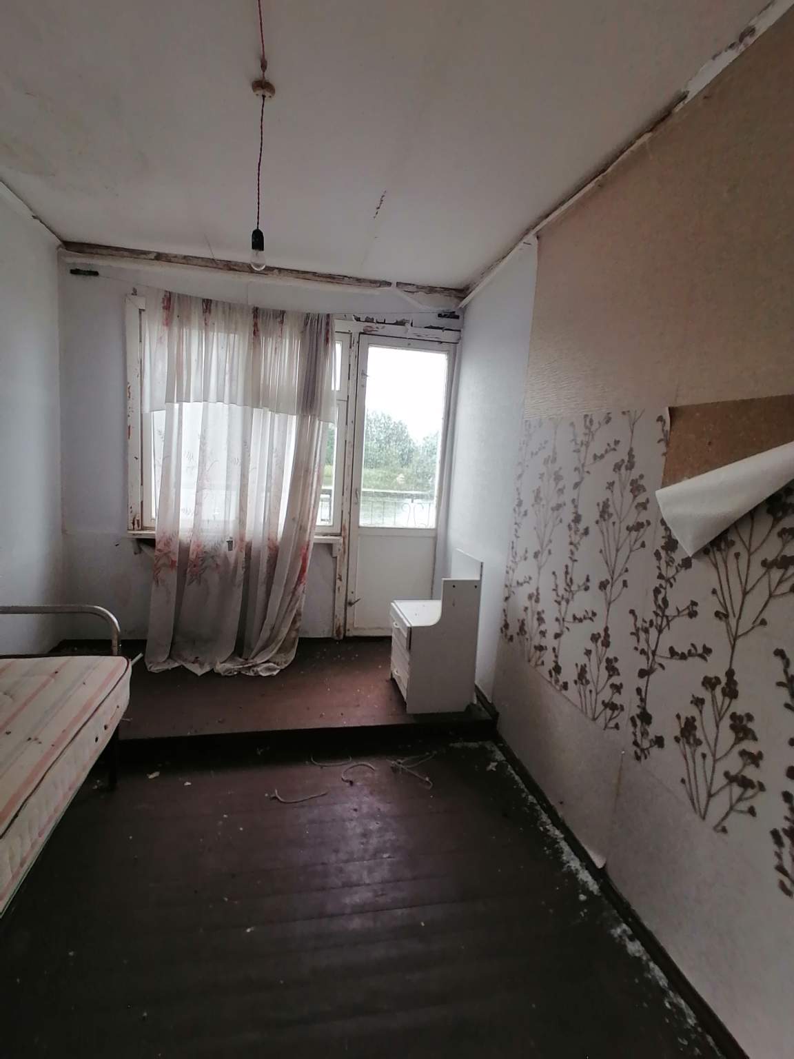 Продам торговое помещение 1128.4 м.кв.