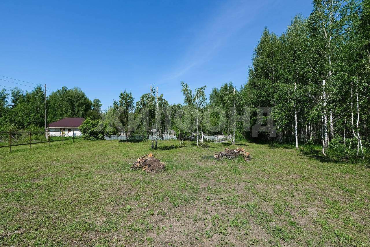 Продам земельный участок 1000 м.кв.