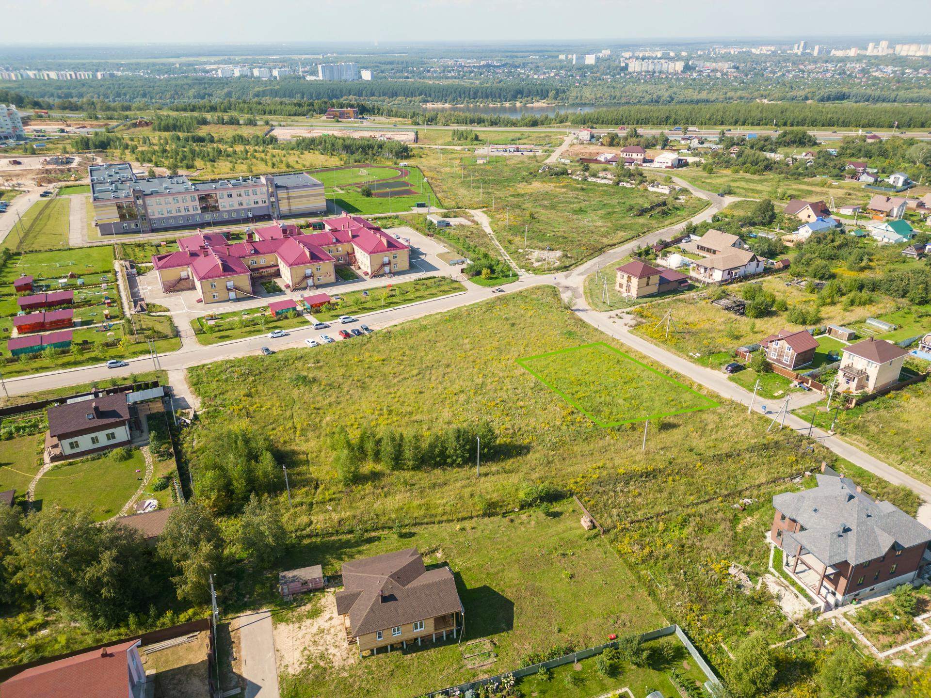 Продам земельный участок 942 м.кв.