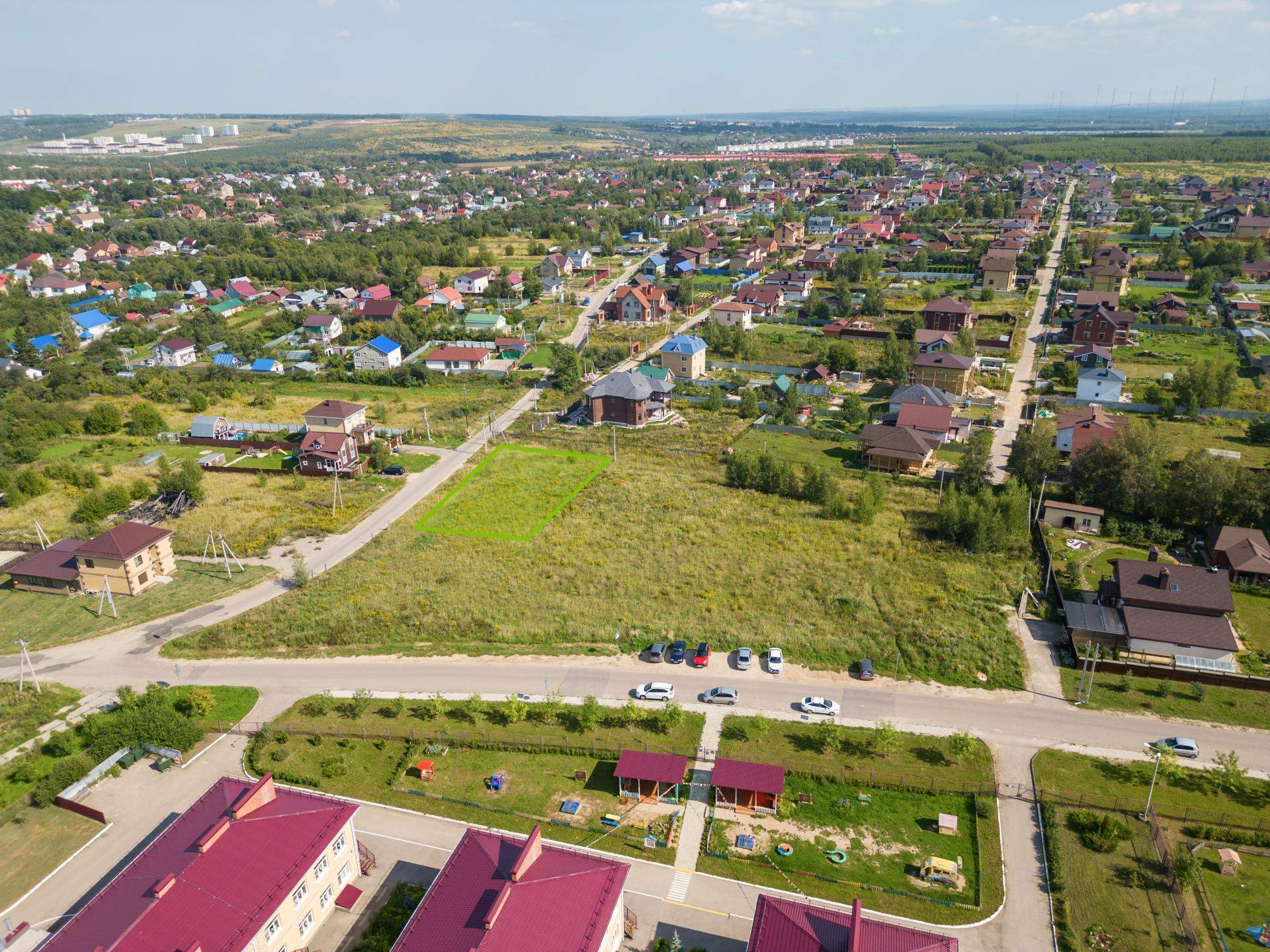 Продам земельный участок 942 м.кв.