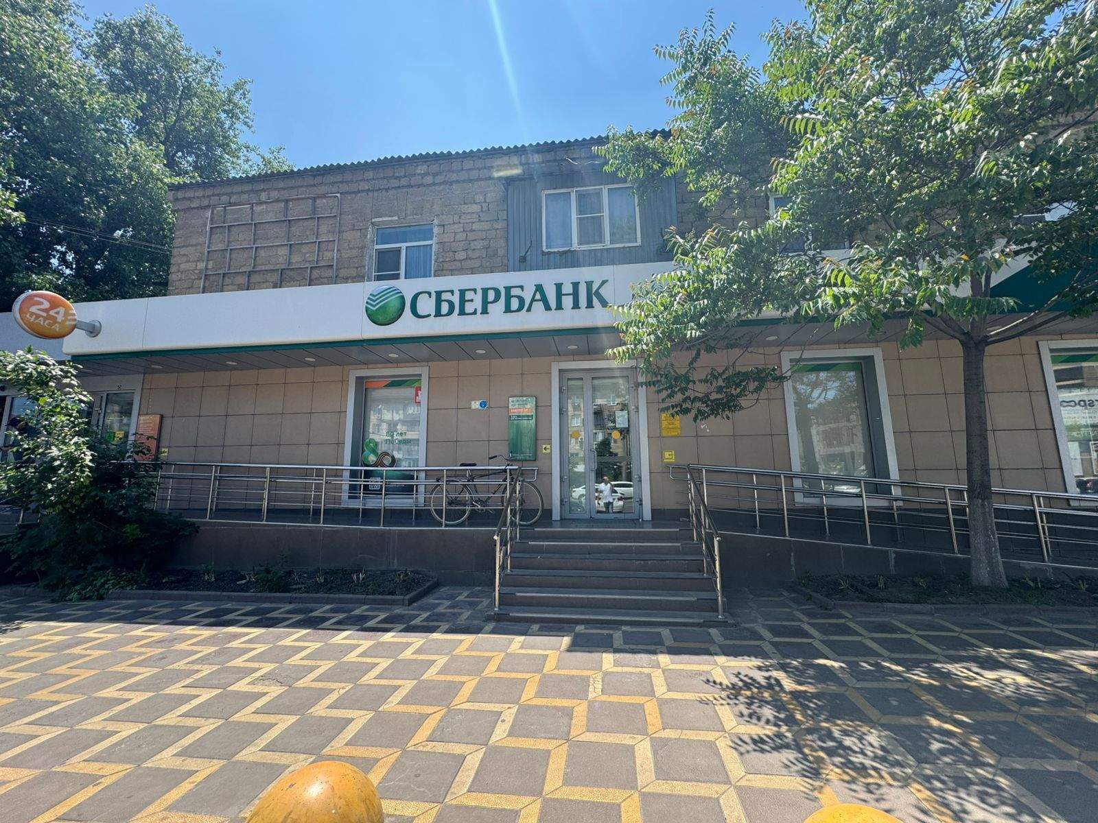 Продам офис 322.2 м.кв.