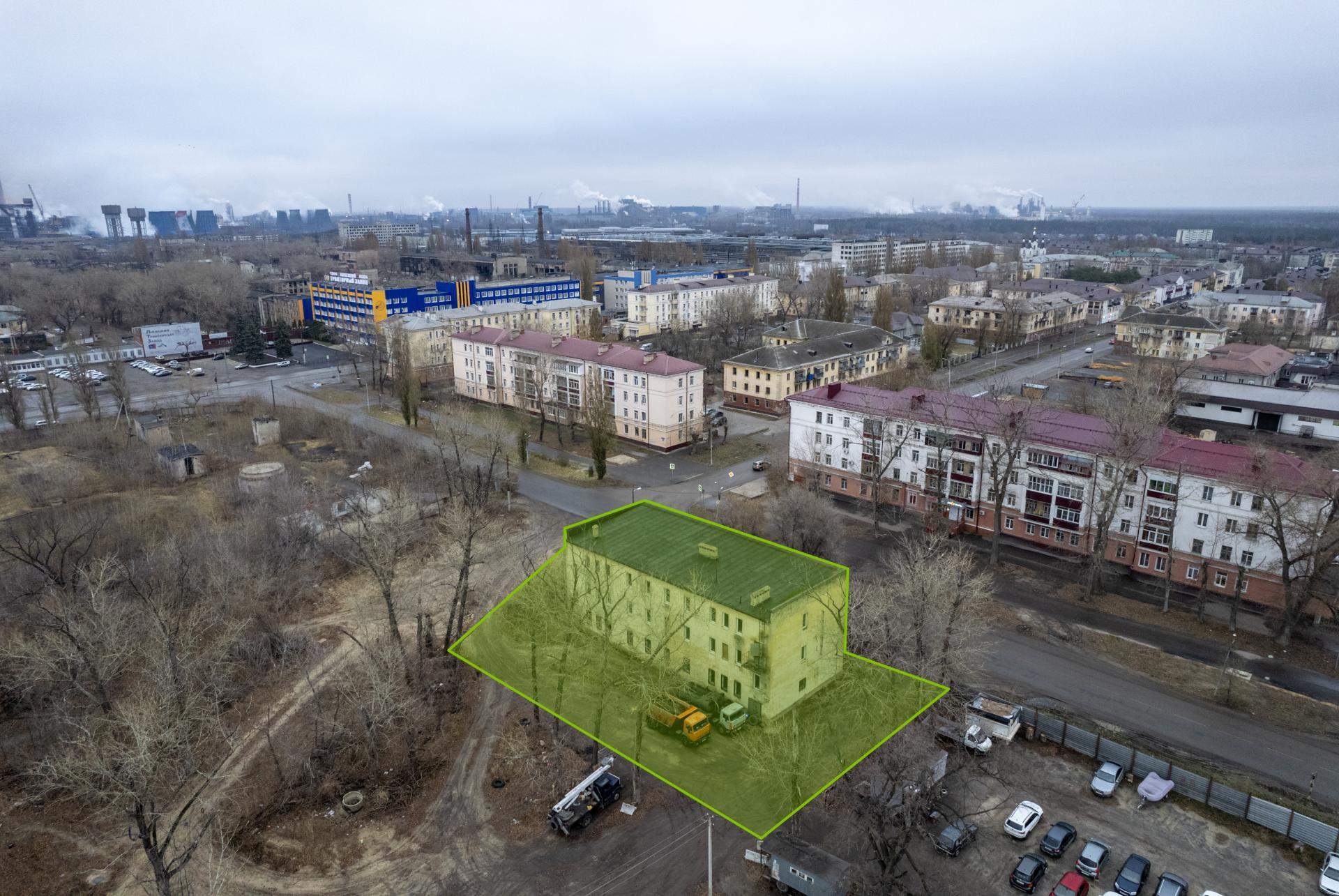 Продам торговое помещение 986 м.кв.