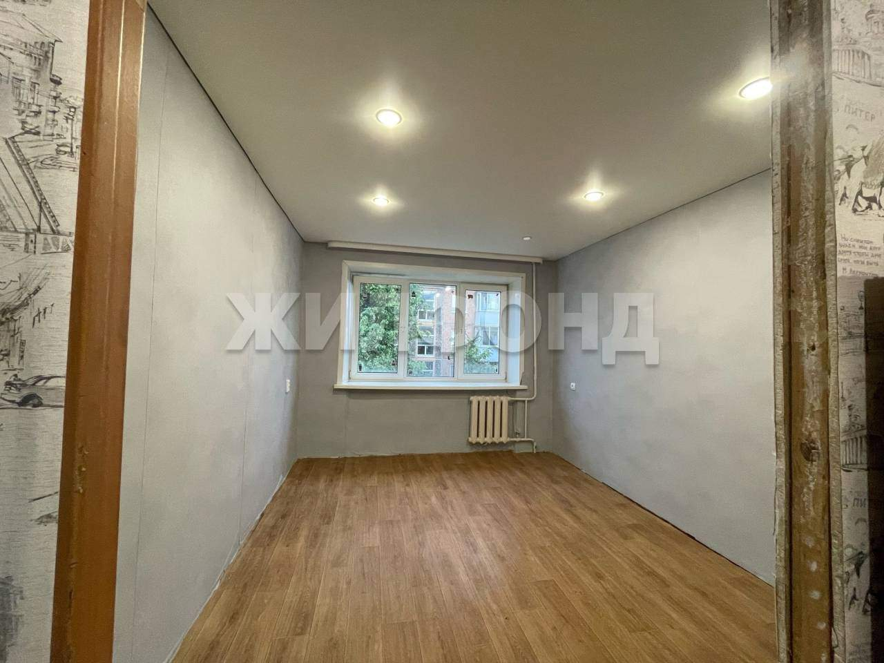 Комната на продажу в Брянске, Ново-Советская улица, 71 фото №0