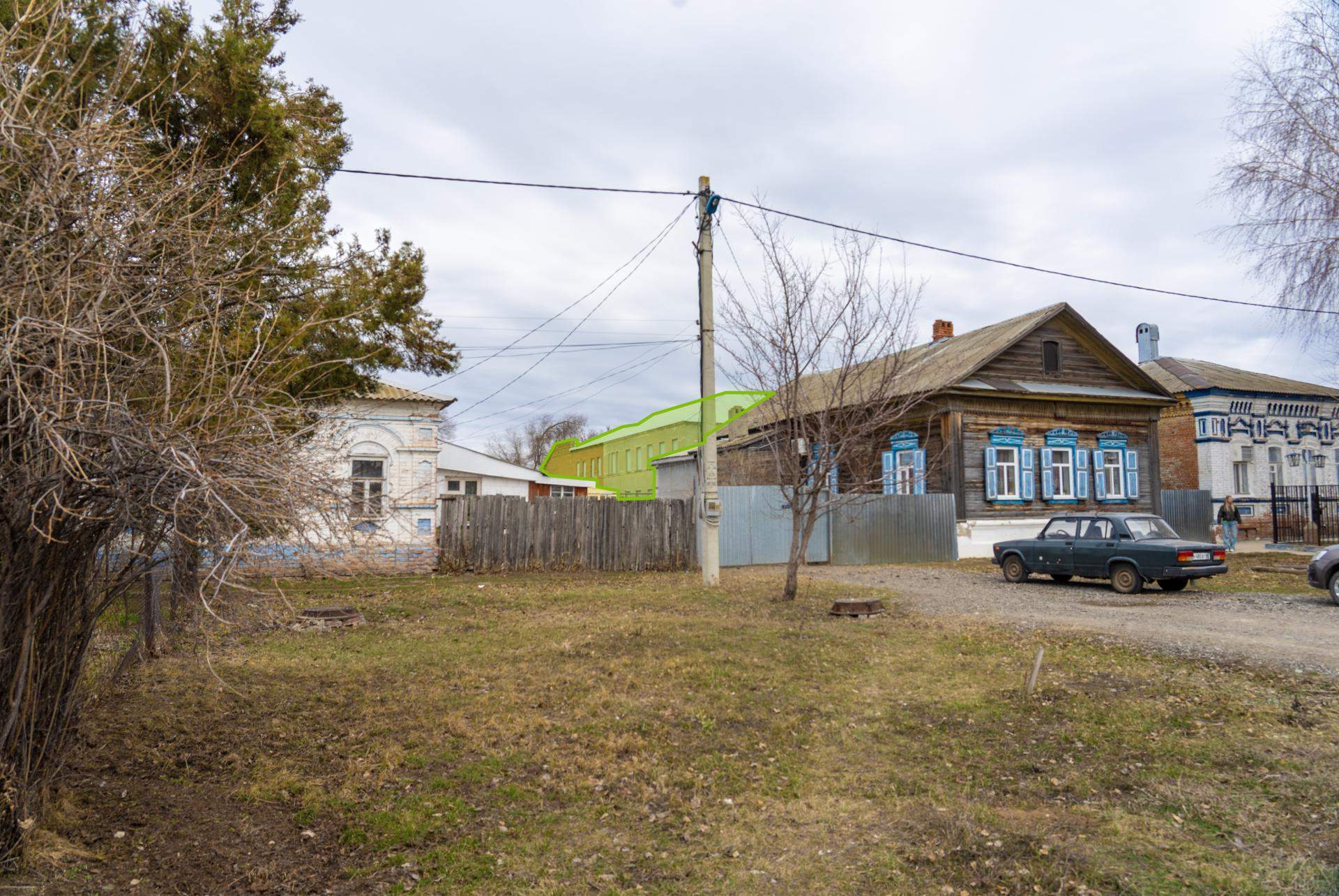Продам торговое помещение 1132.7 м.кв.