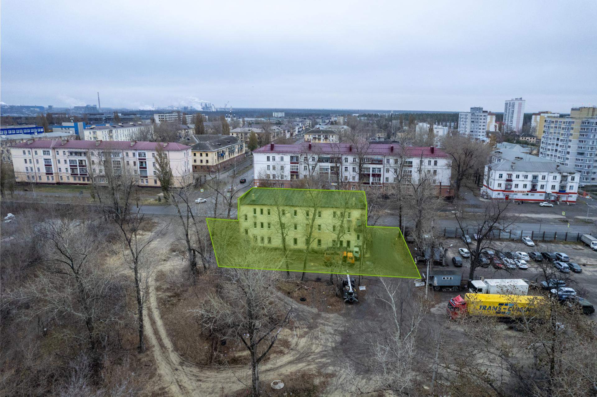 Продам торговое помещение 986 м.кв.