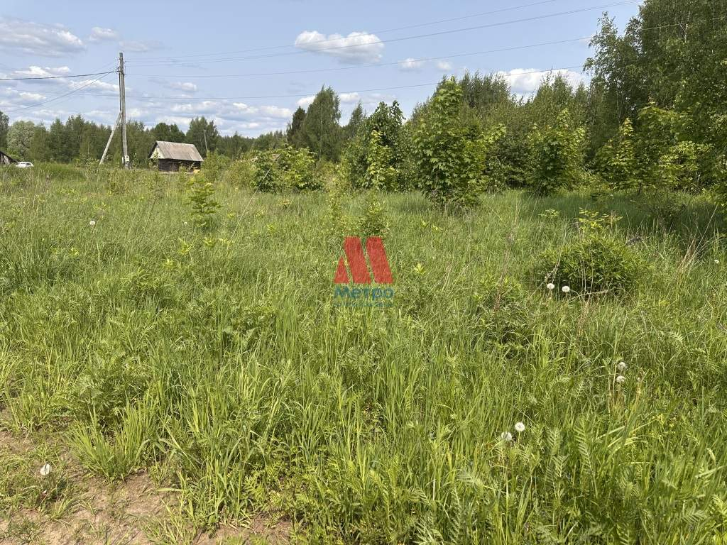 Продам земельный участок 1420 м.кв.
