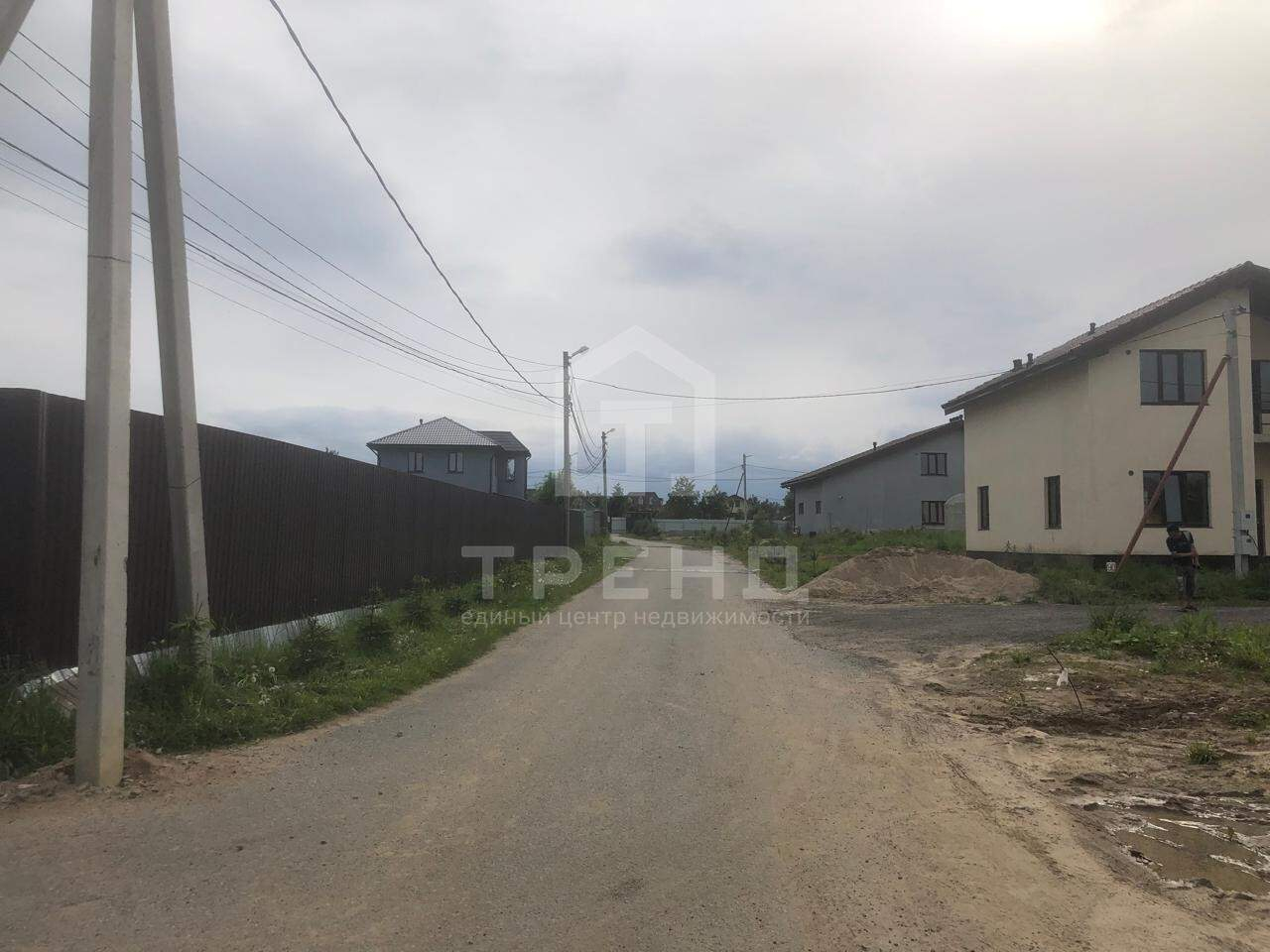 Продам земельный участок 760 м.кв.