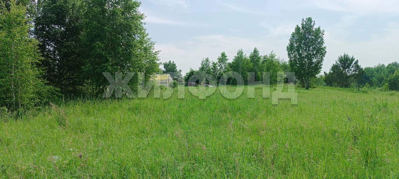 Продам земельный участок 1200 м.кв.
