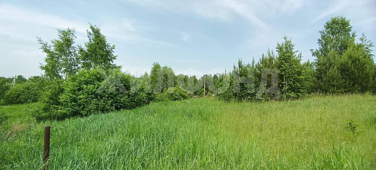 Продам земельный участок 1052 м.кв.