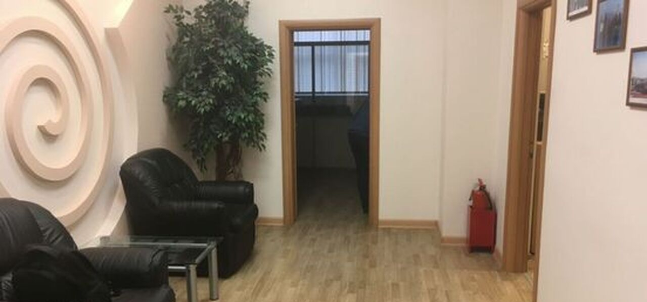 Сдам в аренду офис 936 м.кв.