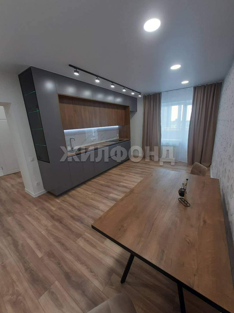 Квартира на продажу в Брянске, Степная улица, 12 фото №0