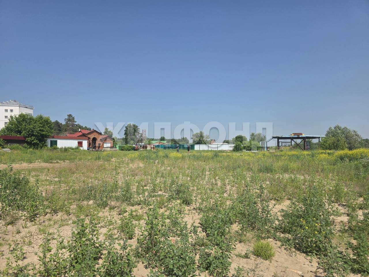 Продам земельный участок 5500 м.кв.