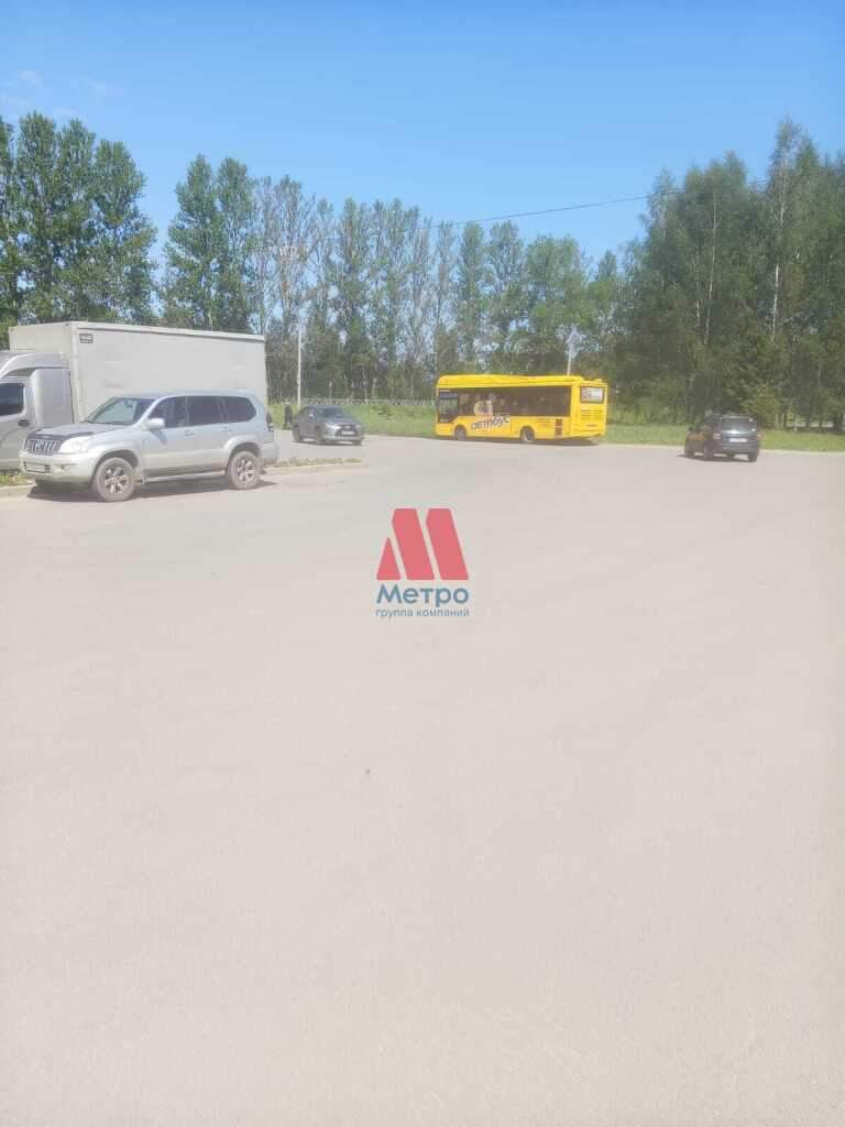 Продам земельный участок 800 м.кв.
